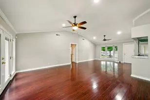 1108 Billie Ruth Ln, Hurst, TX 76053 - Photo 9