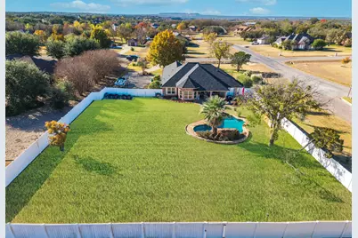 2100 Wood Duck Lane, Granbury, TX 76049 - Photo 39