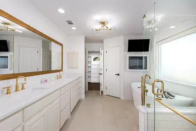 2100 Wood Duck Lane, Granbury, TX 76049 - Photo 17