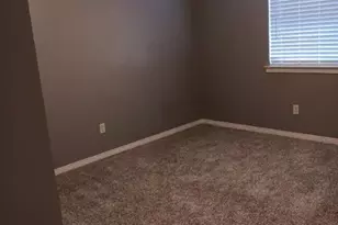 1404 Navaho St, Arlington, TX 76012 - Photo 11