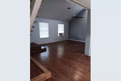 1404 Navaho Street, Arlington, TX 76012 - Photo 3