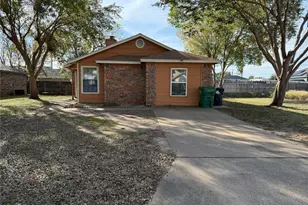 2904 Barnes Dr, Denton, TX 76209 - Photo 1