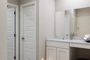 101 Manchester Dr, Cleburne, TX 76033 - Photo 15