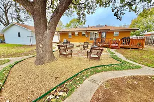 106 N 9th St, Sanger, TX 76266 - Photo 21