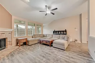 100 Lone Oak Ct, Forney, TX 75126 - Photo 9