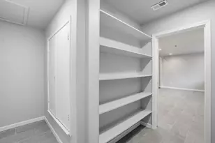 915 High Point Rd, Arlington, TX 76015 - Photo 21