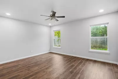 915 High Point Road, Arlington, TX 76015 - Photo 11
