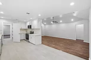915 High Point Rd, Arlington, TX 76015 - Photo 7