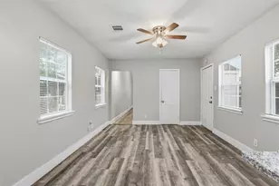 227 S Hampton Rd, Dallas, TX 75208 - Photo 21