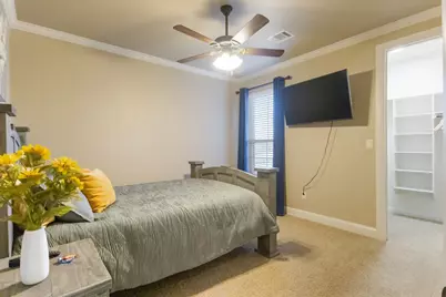 209 Martin Drive, Granbury, TX 76049 - Photo 23