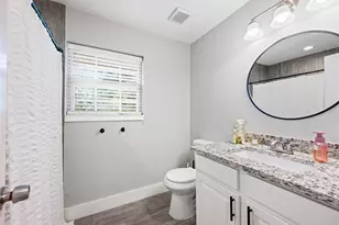 3454 Cloverdale Ln, Farmers Branch, TX 75234 - Photo 15