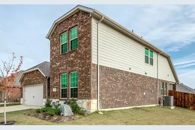 10100 Breezeway Drive, Aubrey, TX 76227 - Photo 25