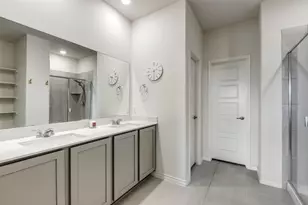 10100 Breezeway Dr, Aubrey, TX 76227 - Photo 15