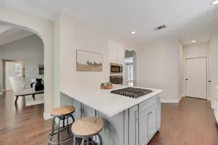 2206 Green Hill Dr, McKinney, TX 75072 - Photo 11