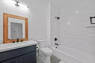 140 Vincas Shadow Ct, Driftwood, TX 78619 - Photo 25