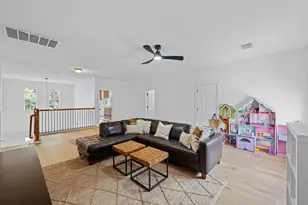 140 Vincas Shadow Ct, Driftwood, TX 78619 - Photo 21