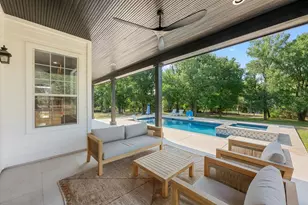 140 Vincas Shadow Ct, Driftwood, TX 78619 - Photo 33