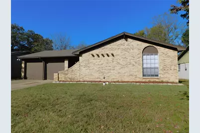 3507 Woodthrush Lane, Denton, TX 76209 - Photo 3