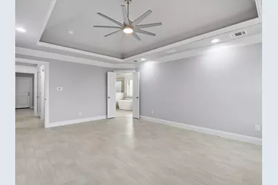 2005 Middlewood Circle, Granbury, TX 76049 - Photo 25