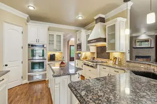 3007 Sunray Valley Ct, Arlington, TX 76012 - Photo 13