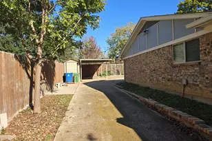 2822 Oak Forest Dr, Grapevine, TX 76051 - Photo 39