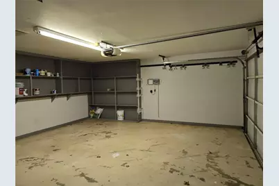 2822 Oak Forest Drive, Grapevine, TX 76051 - Photo 31