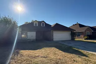 1017 Shadybrook Ln, Seagoville, TX 75159 - Photo 3