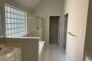 3838 Azure Ln, Addison, TX 75001 - Photo 7