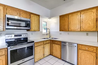 1105 Fairdale Street, Irving, TX 75062 - Photo 13