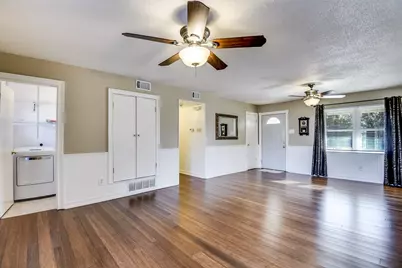 1105 Fairdale Street, Irving, TX 75062 - Photo 7
