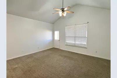 62 N Highland Drive, Sanger, TX 76266 - Photo 5