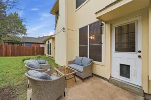 924 Rio Vista Ln, Arlington, TX 76017 - Photo 37