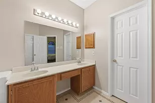 924 Rio Vista Ln, Arlington, TX 76017 - Photo 19