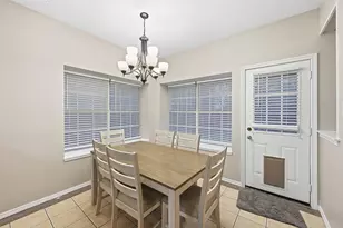 924 Rio Vista Ln, Arlington, TX 76017 - Photo 9