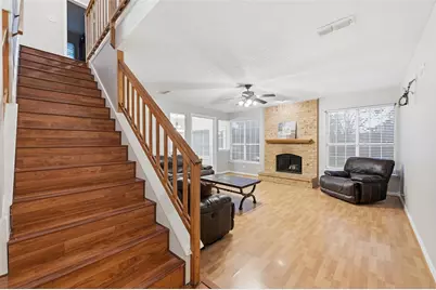 924 Rio Vista Lane, Arlington, TX 76017 - Photo 7