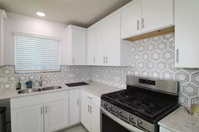 949 Shire Avenue, Haslet, TX 76052 - Photo 7