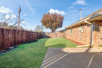 925 Medalist Street, Paris, TX 75460 - Photo 23