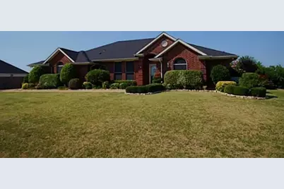 1415 W Oaklawn Drive, Talty, TX 75160 - Photo 1