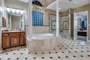 9253 Cape Royale Ct, Fort Worth, TX 76179 - Photo 15