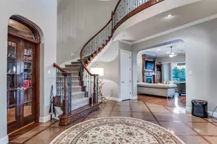 9253 Cape Royale Ct, Fort Worth, TX 76179 - Photo 5