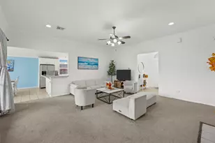 2916 Comanche Trail, Waco, TX 76712 - Photo 3