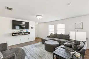 4904 Parkrise Dr, Fort Worth, TX 76179 - Photo 3