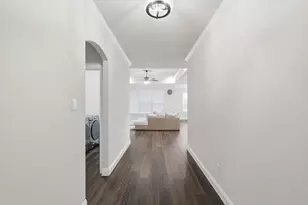 1057 Nighthawk Trl, Alvarado, TX 76009 - Photo 5