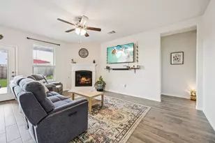 11324 Summer Rain Blvd, Aubrey, TX 76227 - Photo 5