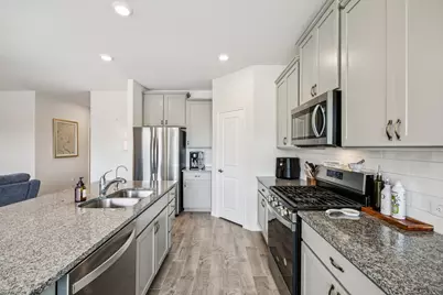 11324 Summer Rain Boulevard, Aubrey, TX 76227 - Photo 9