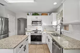 305 Sandy Ln, Royse City, TX 75189 - Photo 13