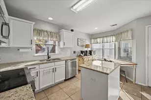 305 Sandy Ln, Royse City, TX 75189 - Photo 11