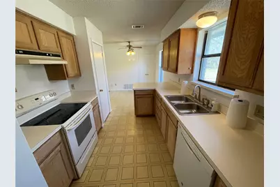 254 Spring Brook Drive, Mansfield, TX 76063 - Photo 15