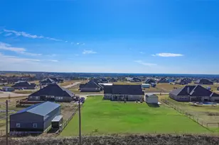 12712 Cold Spring Ln, Ponder, TX 76259 - Photo 29