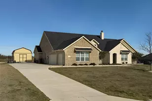 12712 Cold Spring Ln, Ponder, TX 76259 - Photo 5